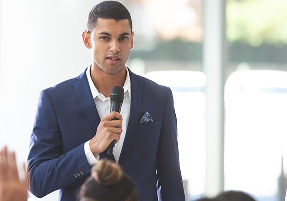 Oratoria Y Dominio Del Miedo Escénico